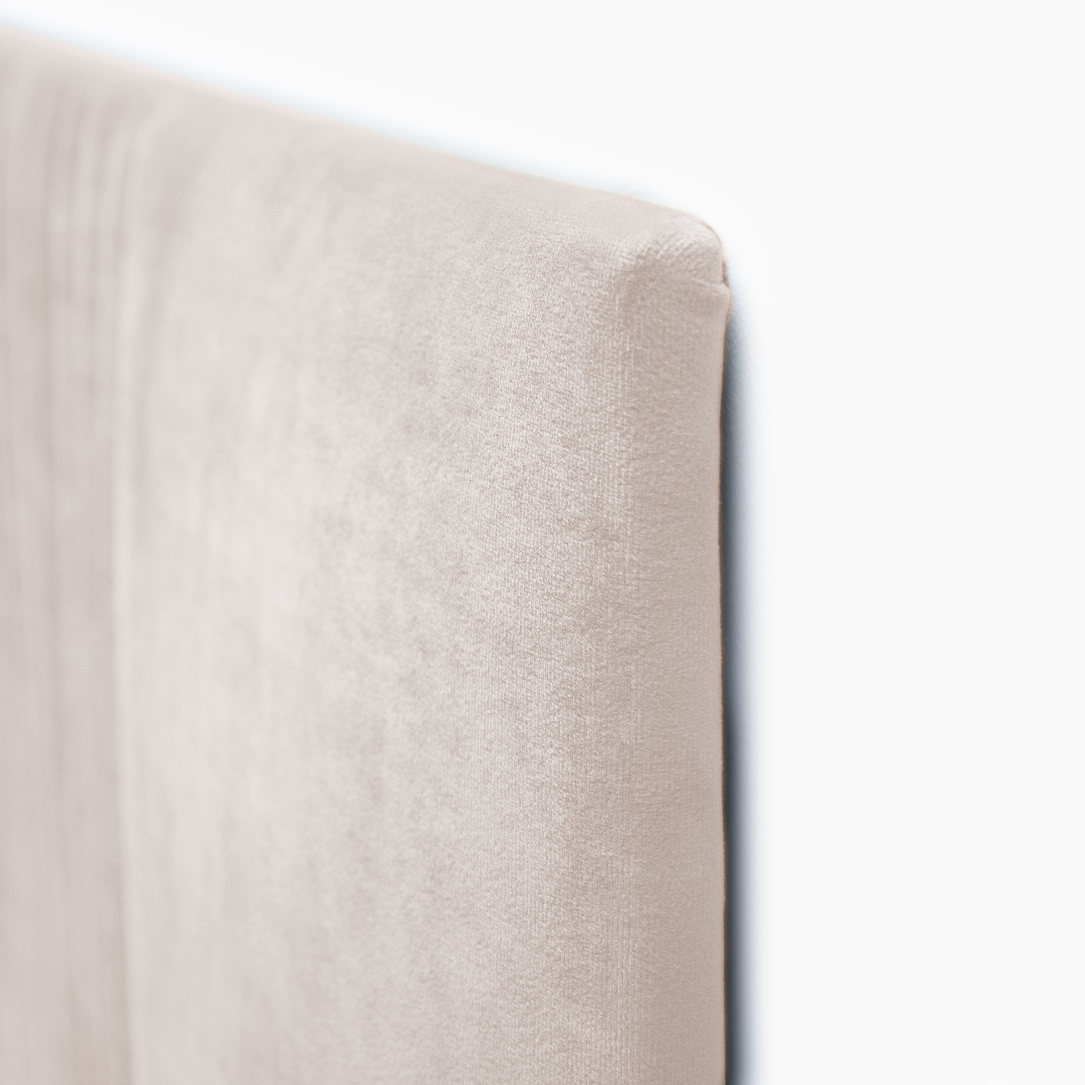 Cabecero Chester en color Beige, vista 2