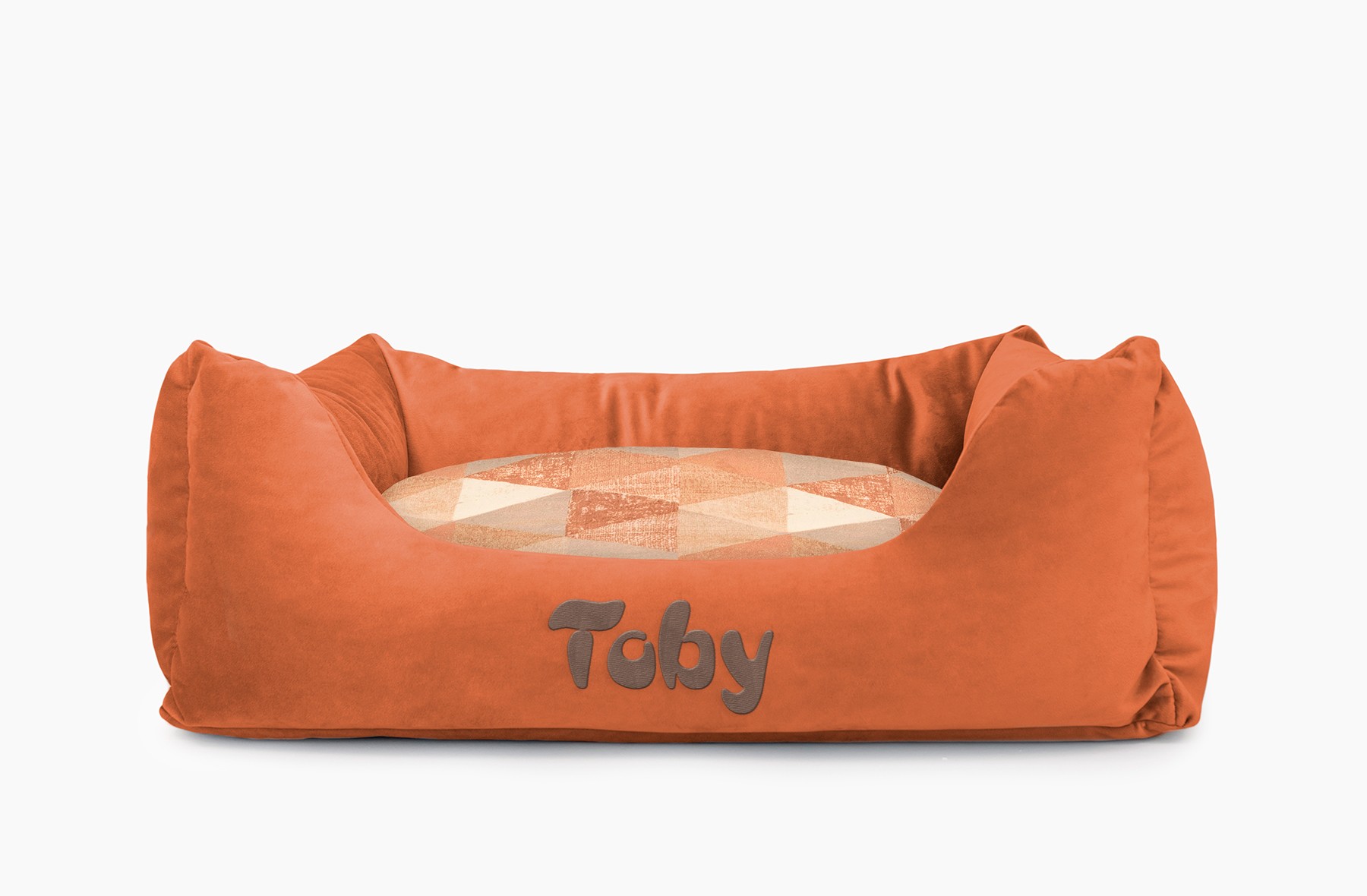 Cama para mascotas en color Teja con cojín Triángulos Teja con bordado